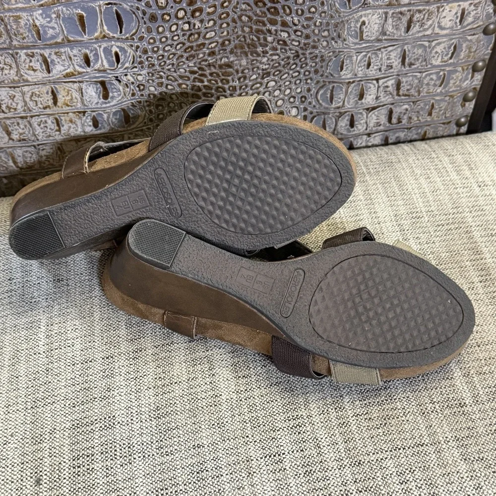 AEROSOLES light rail